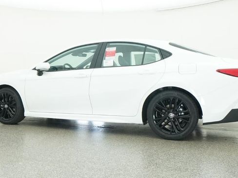 New 2026 Toyota Camry SE image 20