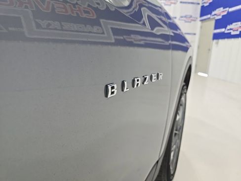 Used 2024 Chevrolet Blazer LT w/ Convenience Package image 33