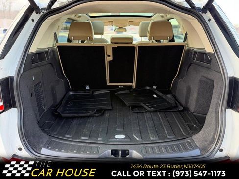 Used 2017 Land Rover Discovery Sport HSE image 18