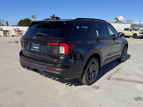 New 2026 Ford Explorer ST w/ Sun And Sound Package image 12