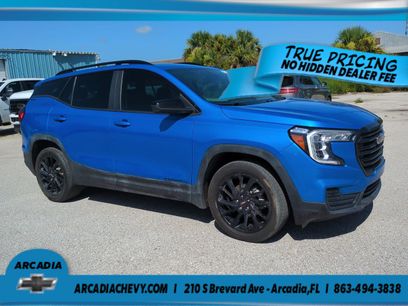 Used 2024 GMC Terrain SLE w/ Driver Convenience Package