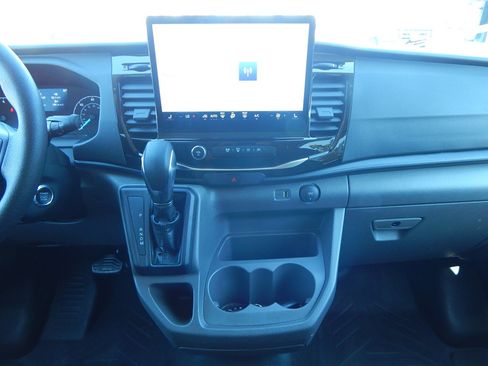 Used 2024 Ford Transit 350 XLT RWD image 18