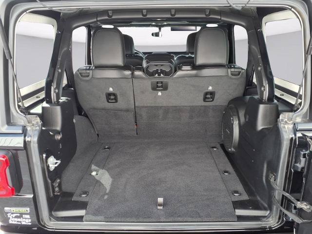 Used 2021 Jeep Wrangler Unlimited Sahara w/ Dual Top Group AWD/4WD image 20