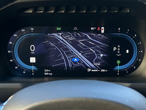 Certified 2025 Volvo XC90 B5 Plus w/ Protection Package Premier image 31