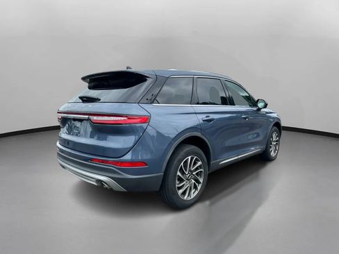 Used 2022 Lincoln Corsair AWD w/ Equipment Group 101A image 9