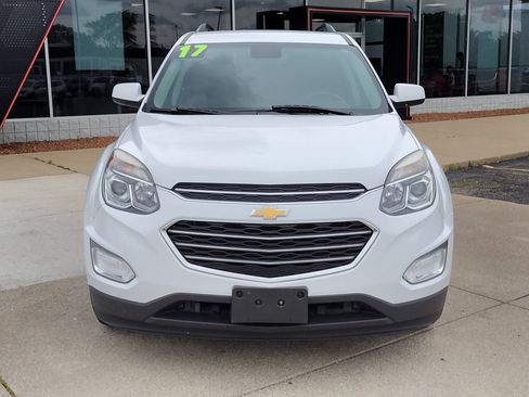 Used 2017 Chevrolet Equinox LT w/ Convenience Package AWD/4WD image 2