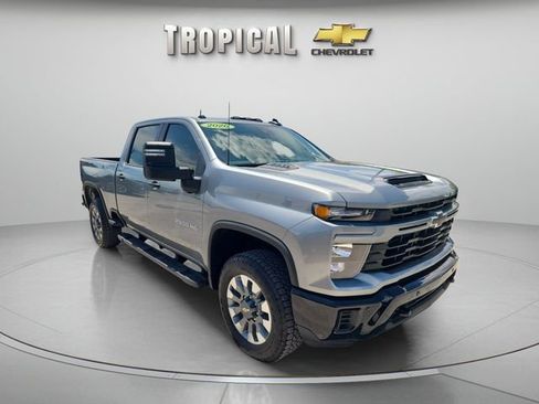 New 2026 Chevrolet Silverado 2500 Custom w/ Custom Value Package AWD/4WD image 7