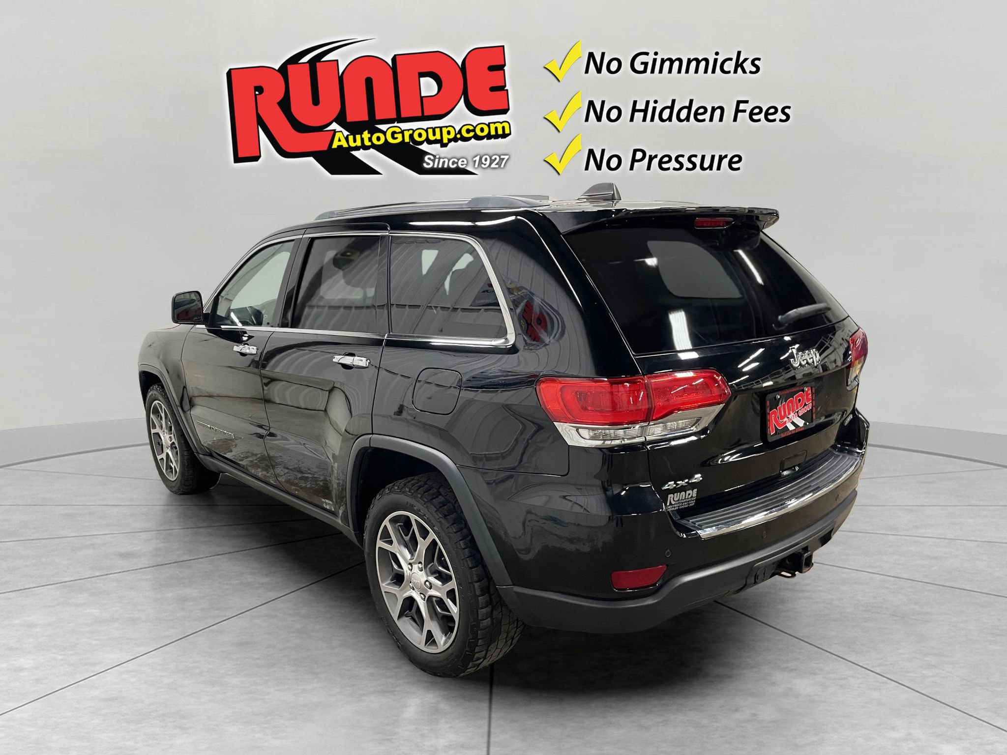 Used 2019 Jeep Grand Cherokee Limited w/ Trailer Tow Group IV AWD/4WD image 3