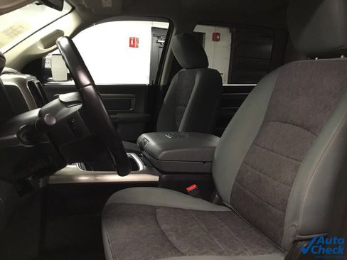 Used 2018 RAM 1500 Big Horn image 31