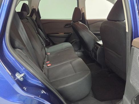 Used 2023 Nissan Rogue S FWD image 15