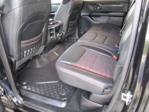 Used 2022 RAM 1500 Big Horn w/ Built-to-serve Edition AWD/4WD image 16
