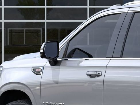 New 2026 GMC Yukon XL Elevation RWD image 15