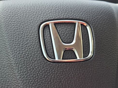 Certified 2025 Honda Odyssey Touring image 36