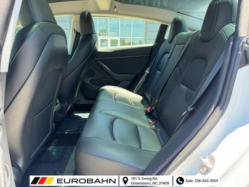 Used 2023 Tesla Model 3 Standard Range RWD image 9