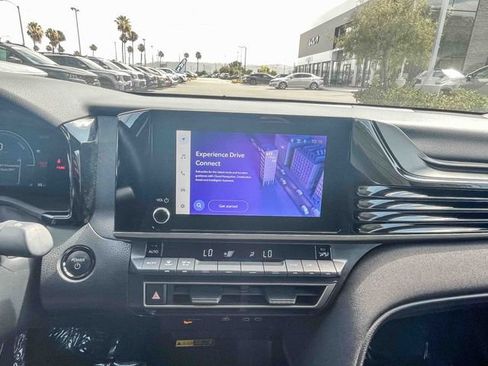 Used 2025 Toyota Camry LE w/ Convenience Package FWD image 15