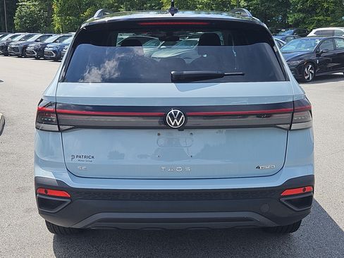 Certified 2025 Volkswagen Taos SE AWD/4WD image 27