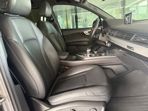 Used 2018 Audi Q7 2.0T Premium Plus AWD/4WD image 30