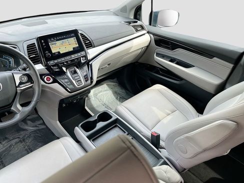 Used 2024 Honda Odyssey Touring image 24
