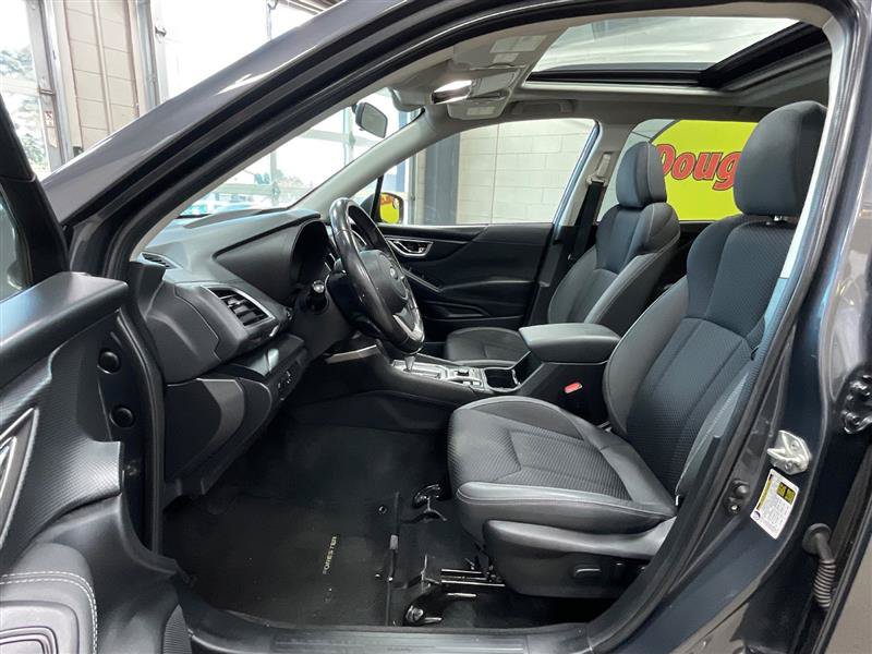Used 2021 Subaru Forester Premium AWD/4WD image 11