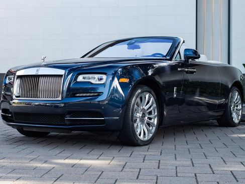 Certified 2020 Rolls-Royce Dawn RWD image 28
