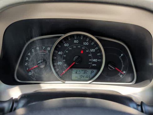 Used 2013 Toyota RAV4 LE image 27