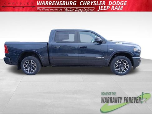 New 2026 RAM 1500 Laramie AWD/4WD image 3