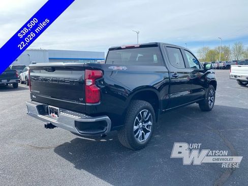 Used 2024 Chevrolet Silverado 1500 LT AWD/4WD image 9