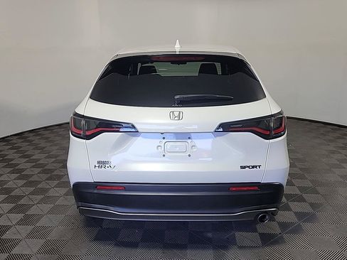 Certified 2024 Honda HR-V Sport image 5