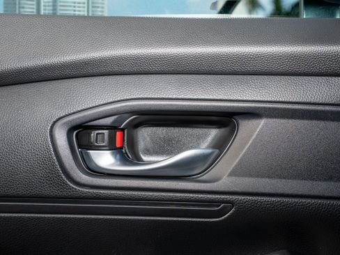 Certified 2023 Honda Accord LX image 26