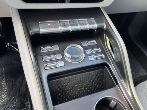 New 2026 Lincoln Nautilus Reserve image 16