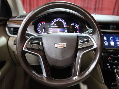 Used 2016 Cadillac XTS Luxury w/ Driver Awareness Package FWD image 17