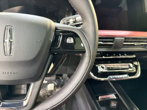 New 2026 Lincoln Corsair Reserve w/ Jet Appearance Package image 15