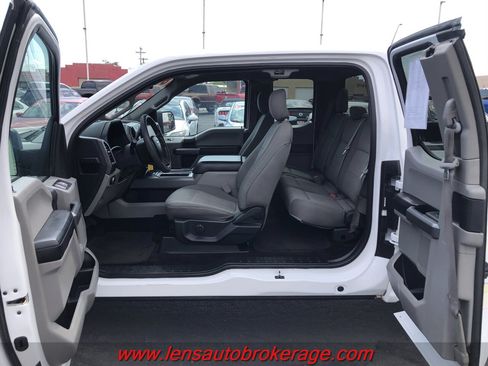 Used 2018 Ford F150 XLT RWD image 11