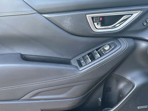 Used 2022 Subaru Forester Touring image 14