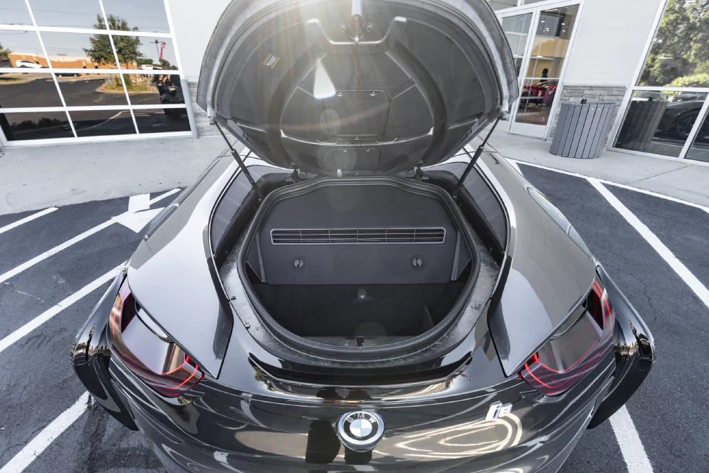Used 2019 BMW i8 Roadster AWD/4WD image 45