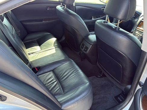 Used 2011 Lexus ES 350 FWD image 6