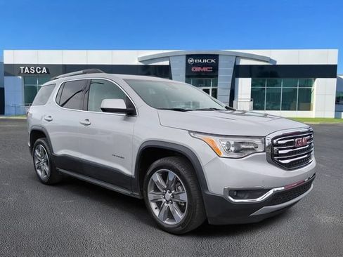 Used 2018 GMC Acadia SLT FWD image 1