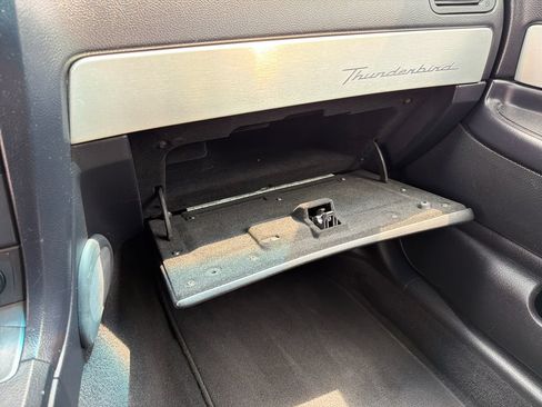 Used 2003 Ford Thunderbird RWD image 23