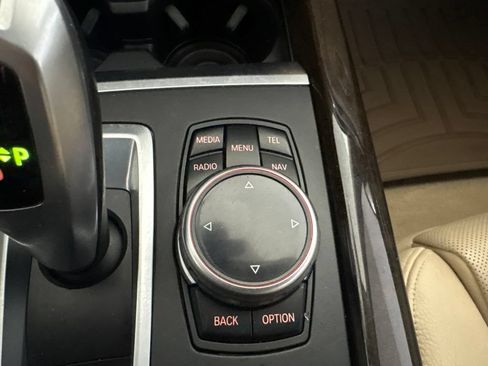Used 2014 BMW X5 xDrive35d AWD/4WD image 15