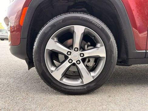 Used 2023 Jeep Grand Cherokee Limited w/ Trailer Tow Prep Group (B) image 9