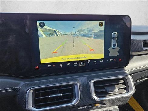 Used 2024 Ford Mustang GT Premium image 13