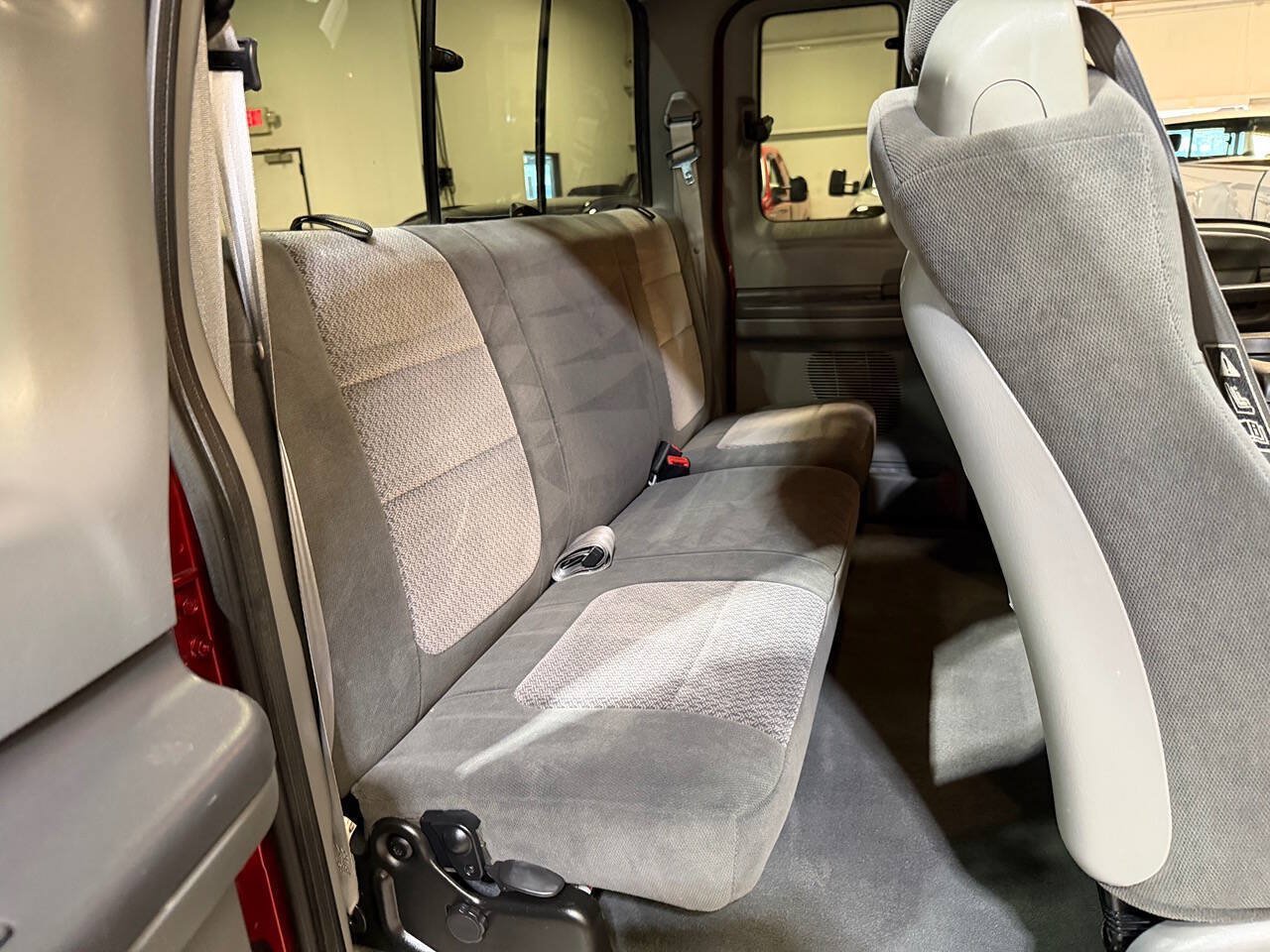 Used 2002 Ford F250 XLT AWD/4WD image 47