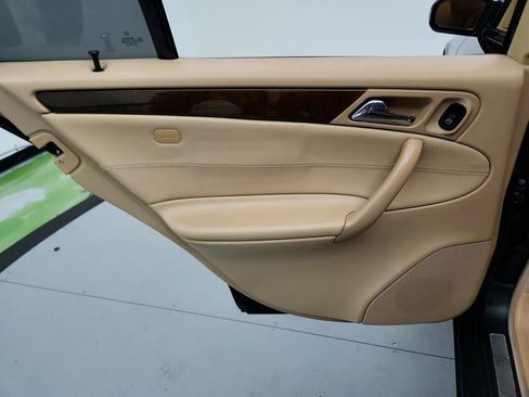 Used 2003 Mercedes-Benz C 240 C240 image 23