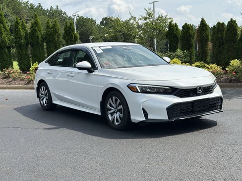 Used 2025 Honda Civic LX image 2