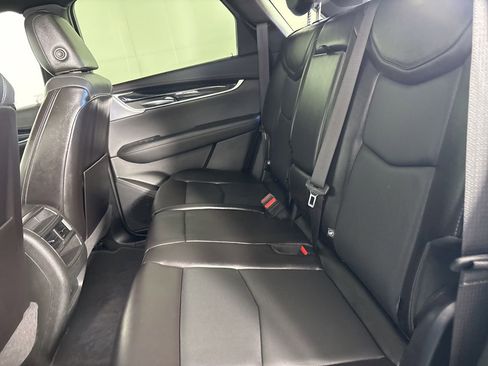 Used 2025 Cadillac XT5 Premium Luxury image 22