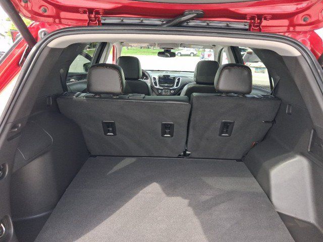 Used 2024 Chevrolet Equinox Premier FWD image 28