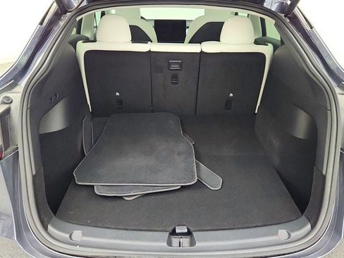 Used 2022 Tesla Model Y Performance image 28