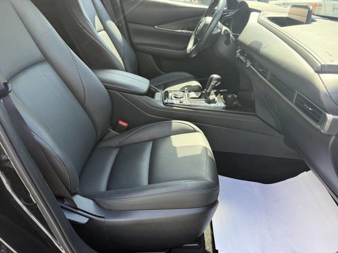 Used 2024 MAZDA CX-30 AWD 2.5 S w/ Select Sport Pkg image 12