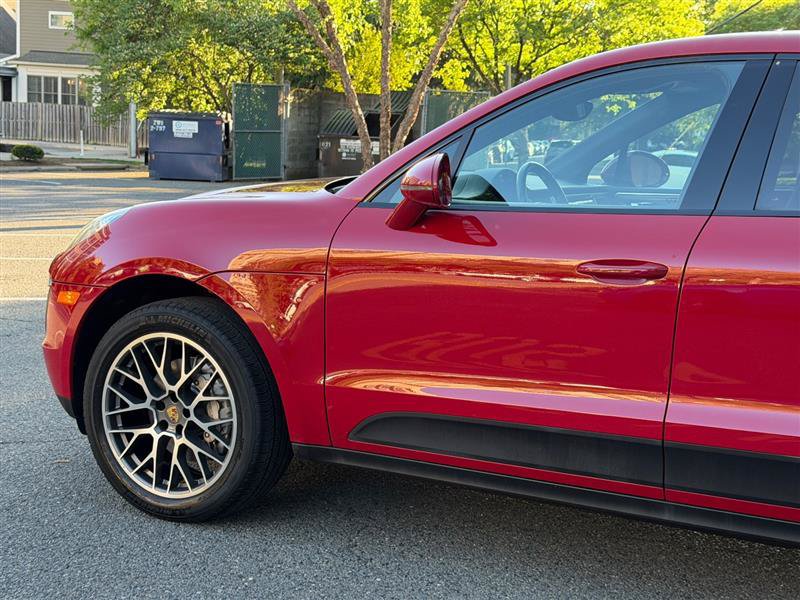 Used 2016 Porsche Macan S AWD/4WD image 14