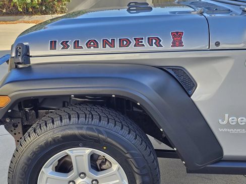 Used 2021 Jeep Wrangler Unlimited Sport AWD/4WD image 10